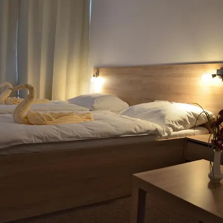 Studijne A Kongresove Stredisko 3*